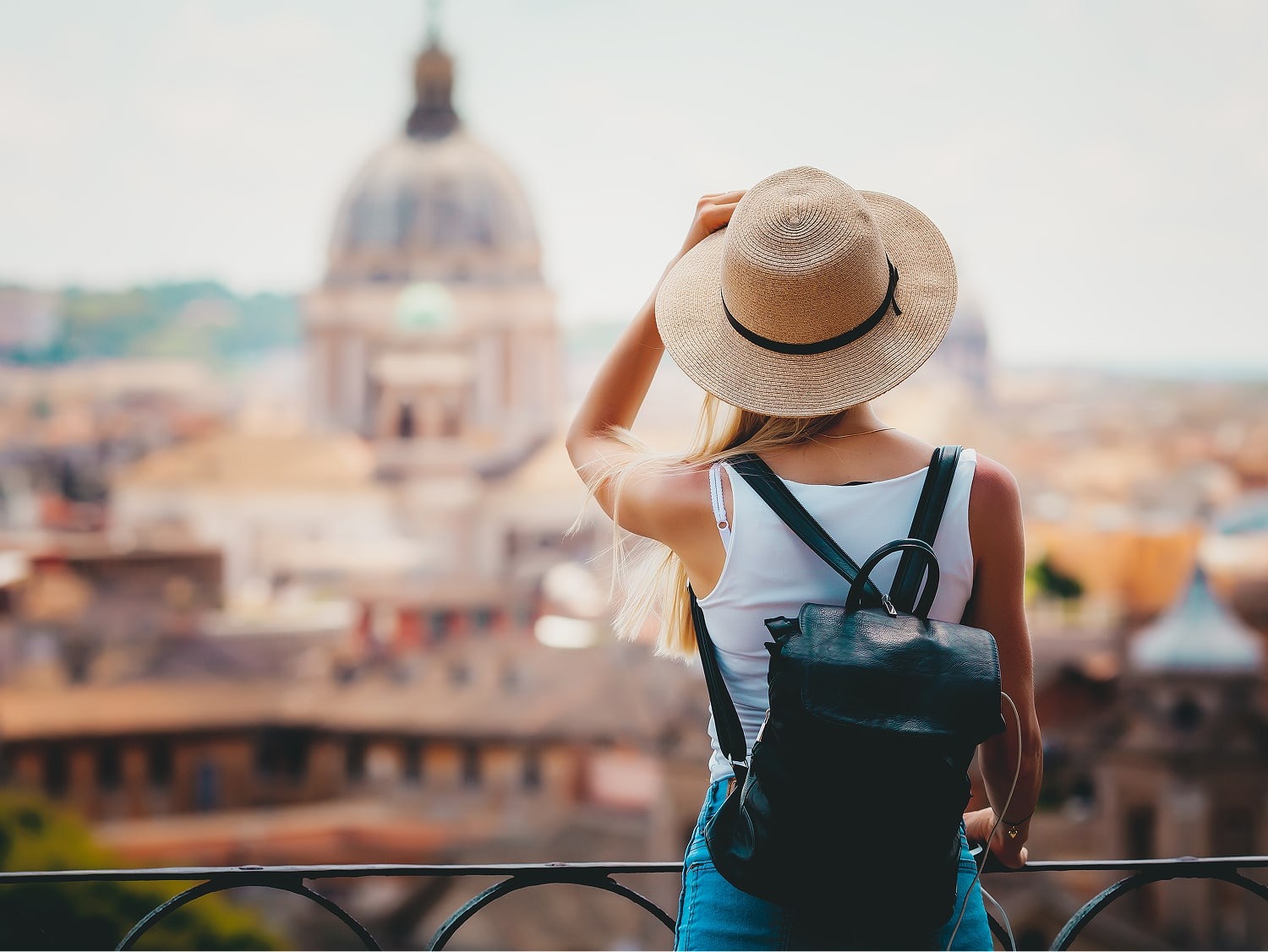 Luxury Cunard Mediterranean Voyage with Trio of Italian Lakes & Scenic Swiss Rail Journey